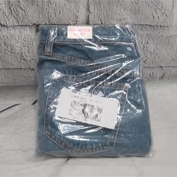 PINK Victoria's Secret High Waist Denim Shorts Collegiate Blue Light Indigo 28 - Picture 3 of 6